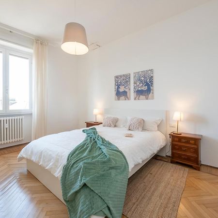 Xenia Apartments - Newly Renovated Apartment Milano Ngoại thất bức ảnh