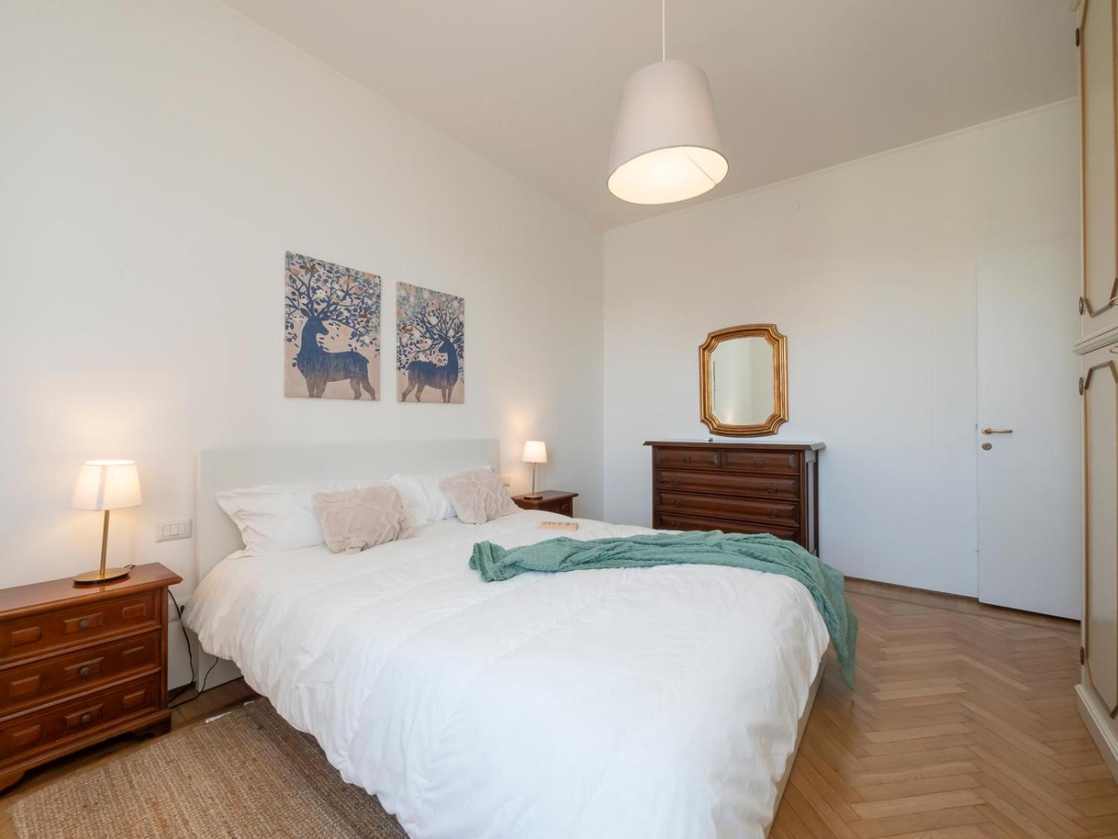 Xenia Apartments - Newly Renovated Apartment Milano Ngoại thất bức ảnh